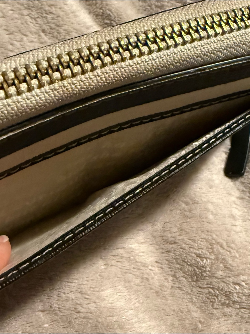 kate spade Black and Cream Striped Wallet with Gold Spade Accent - Picture 4 of 6